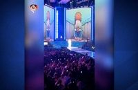 رپر معروف ترکیه‌ای در کنسرتش پیراهنی با نماد هویت فلسطین به تن کرد
