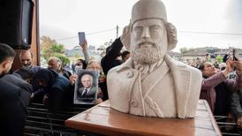 تصاویر؛ خاکسپاری پیکر استاد «ناصر مسعودی» در جوار میرزا کوچک‌خان