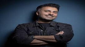 مداحی سوزناک و بهشتی «من علمدارم علمدار» با صدای علیرضا طلیسچی