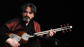 گزارش کنسرت حسین علیزاده در مادرید اسپانیا ؛ حین اجرای برنامه نفس از کسی برنمی‌آمد
