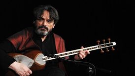 گزارش کنسرت حسین علیزاده در مادرید اسپانیا ؛ حین اجرای برنامه نفس از کسی برنمی‌آمد
