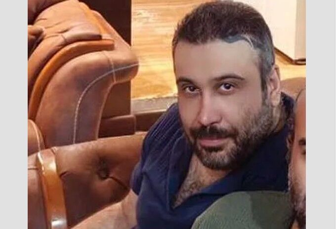 دانلود آهنگ هنوزم یه تار موتو به دنیا نمیدم محسن چاوشی