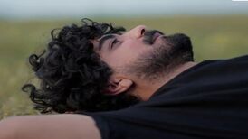 اجرای زیبای عرفان طهماسبی از آهنگ «نجلا»