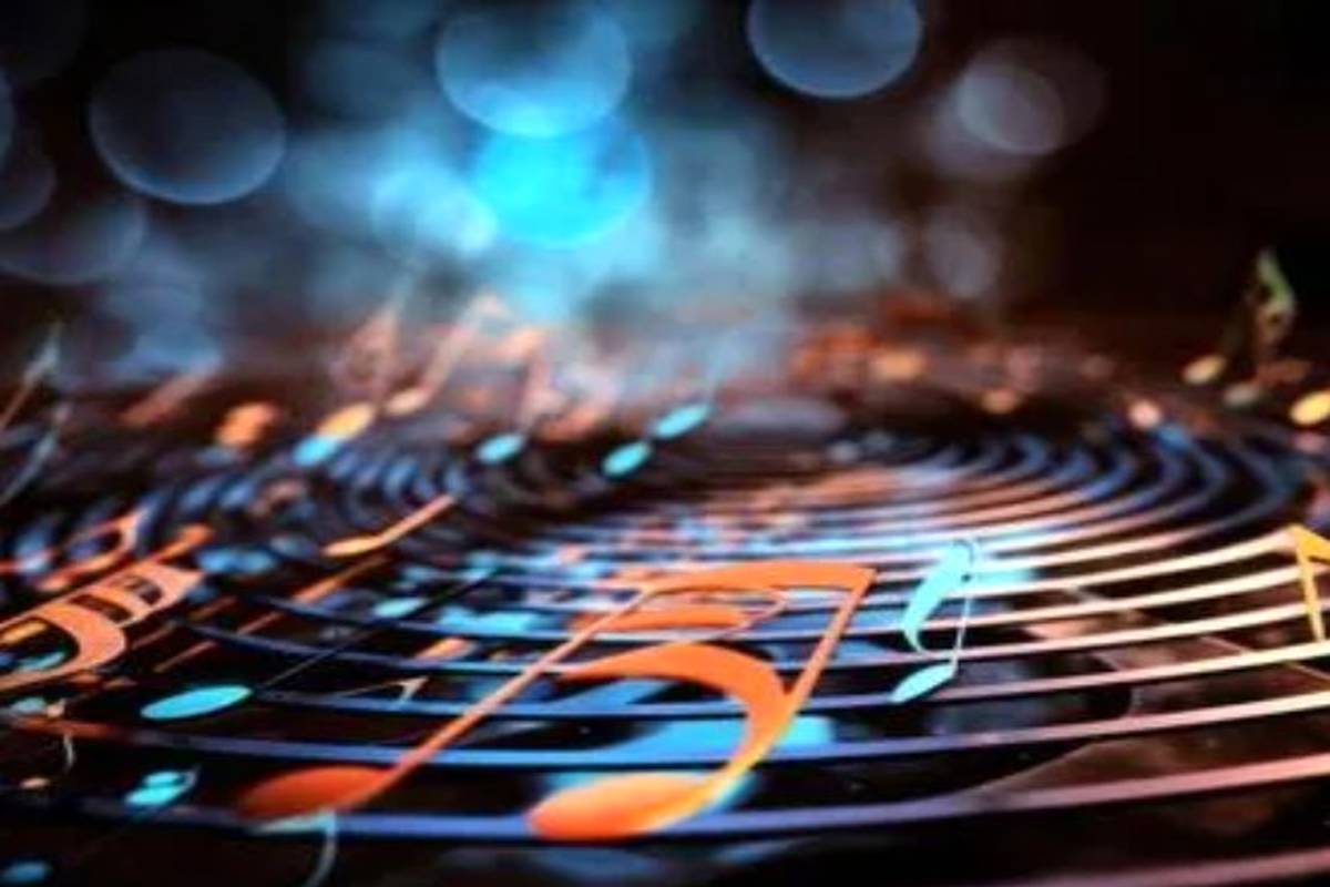 دانلود آهنگ تماشای هرجا که کم چویل تو کفیده یادم