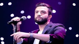  اجرای زندهٔ بنیامین بهادری در پل طبیعت بعد از تهدید ترامپ به حمله به پل‌ها