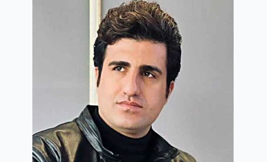 فرار محسن لرستانی در اجرای زنده به دلیل قمه‌کشی