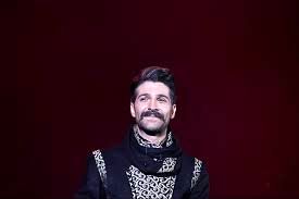 موزیک ویدیو «عاشقانه» از حمید هیراد