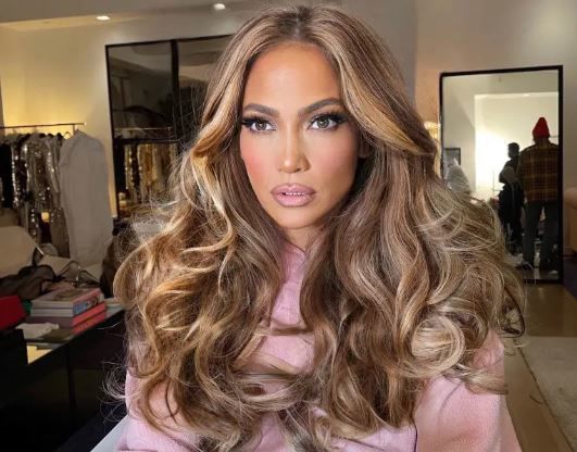 بیوگرافی جنیفر لوپز؛ از شروع فعالیت به‌عنوان رقصنده تا خوانندگی و بازیگری