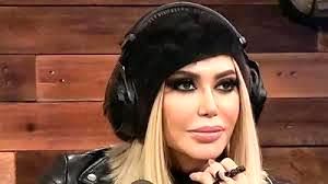 شهره صولتی در کنسرت اخیرش: اگر به ایران برگردم اولین جایی که میرم حرم امام رضاست