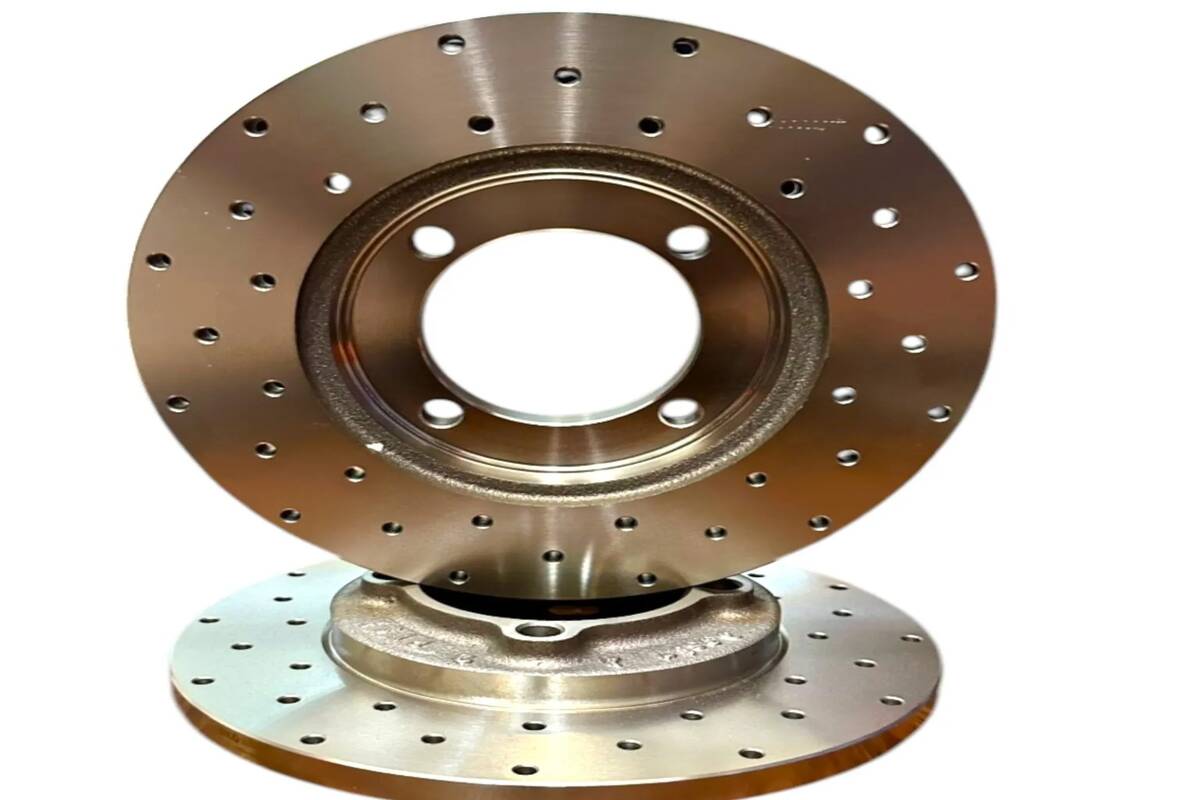 بهترین دیسک چرخ پراید؛ مقایسه تخصصی دیسک ترمز کاردینال و آسمکو (سوراخ‌دار و ساده)