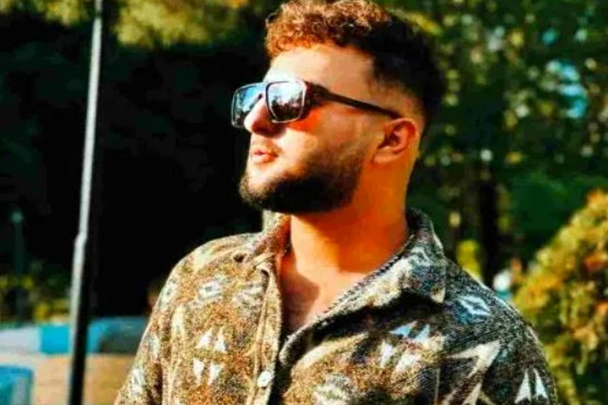 دانلود آهنگ هی چرخیدن تو حال مستی همش گاز و ترمز دستی