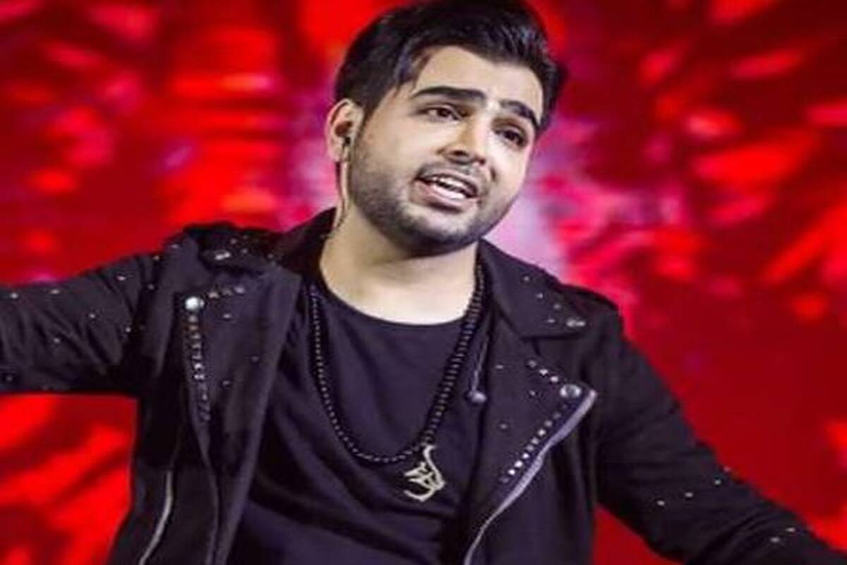 دانلود آهنگ میخوام پر بکشم تو چشات فرزاد فرخ
