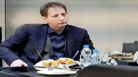 انتقاد بابک زنجانی از سیاست‌های اقتصادی یک‌شبه و عملکرد بانک‌ مرکزی