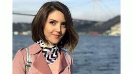 اجرای آهنگ محسن یگانه توسط عایشه گل خواننده ترکیه ای