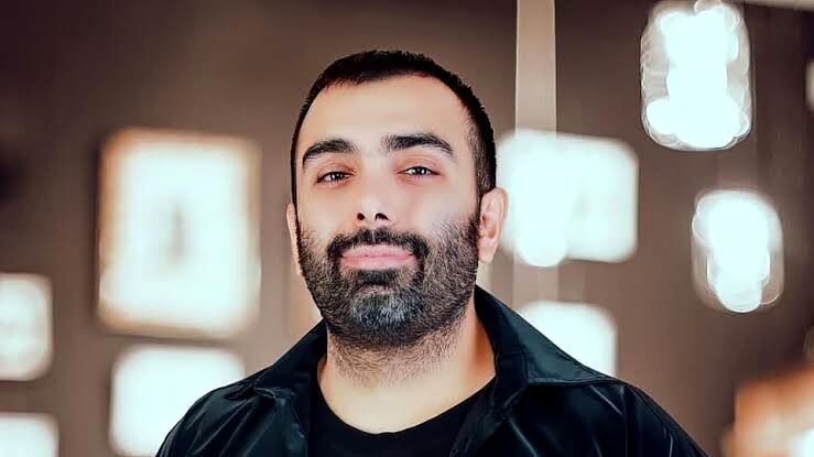 مسعود صادقلو از عشق و علاقه خود به ایران می‌گوید