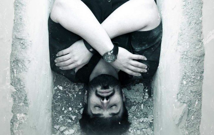 دانلود آهنگ تیر خلاص از علی رستمیان (د بزن تیر خلاصو تو سرم من به مردن راضیم)