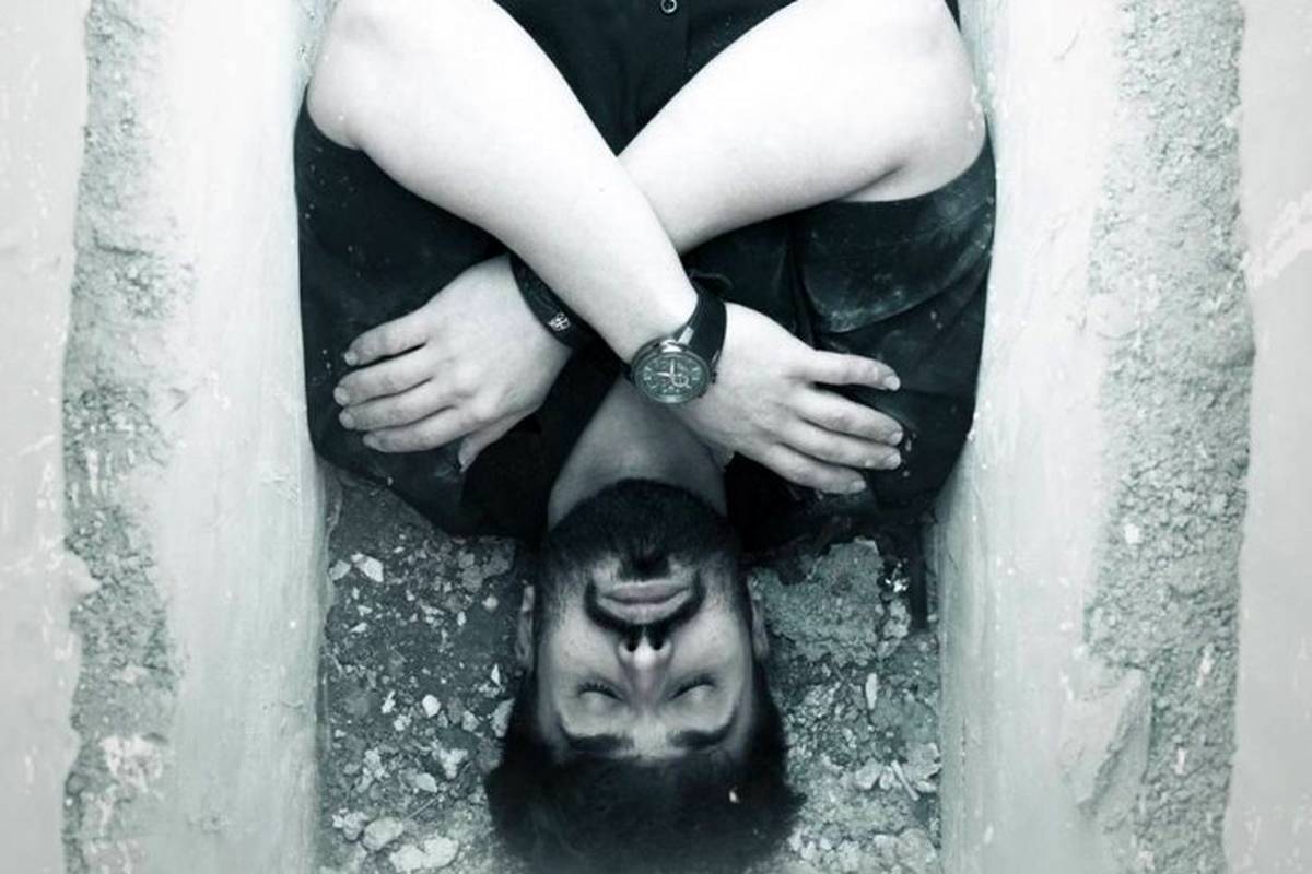 دانلود آهنگ تیر خلاص از علی رستمیان (د بزن تیر خلاصو تو سرم من به مردن راضیم)