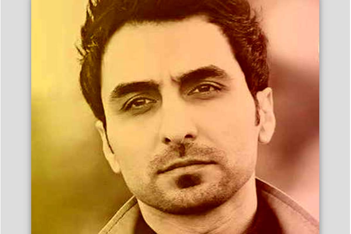 دانلود آهنگ بدون تو کجا برم کنار کی بشینم