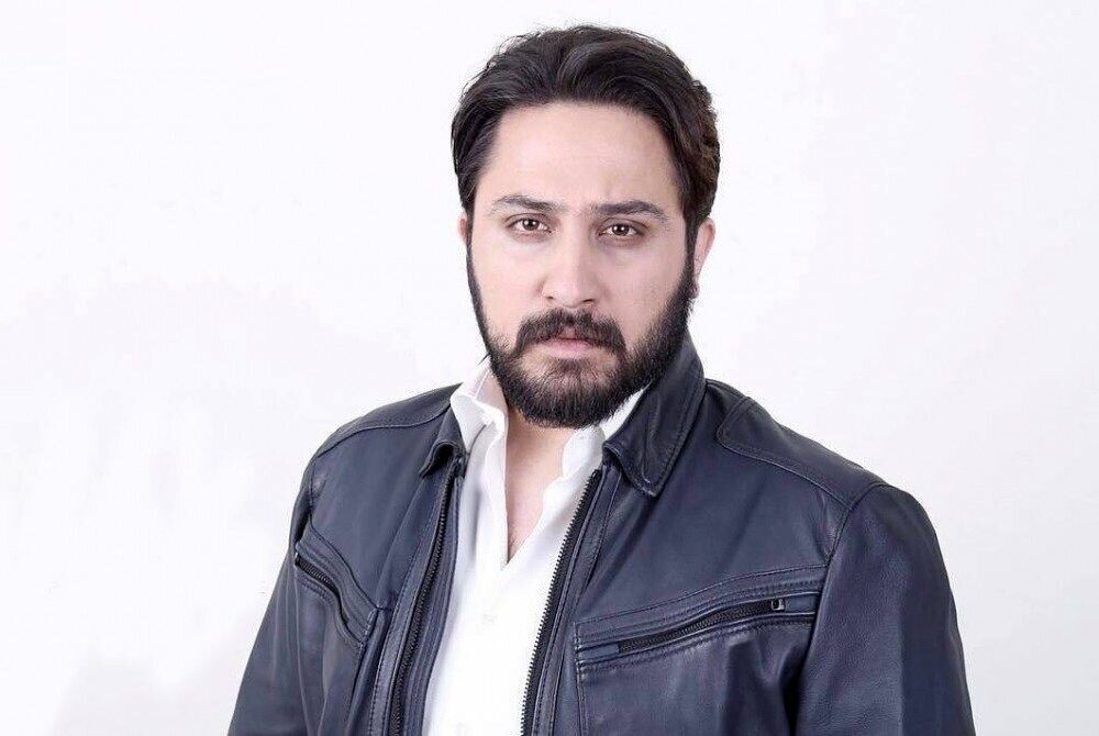 صحبت های روزبه بمانی در کنسرت درباره قطعی برق و گاز با کنایه به کنسرت پرستو احمدی
