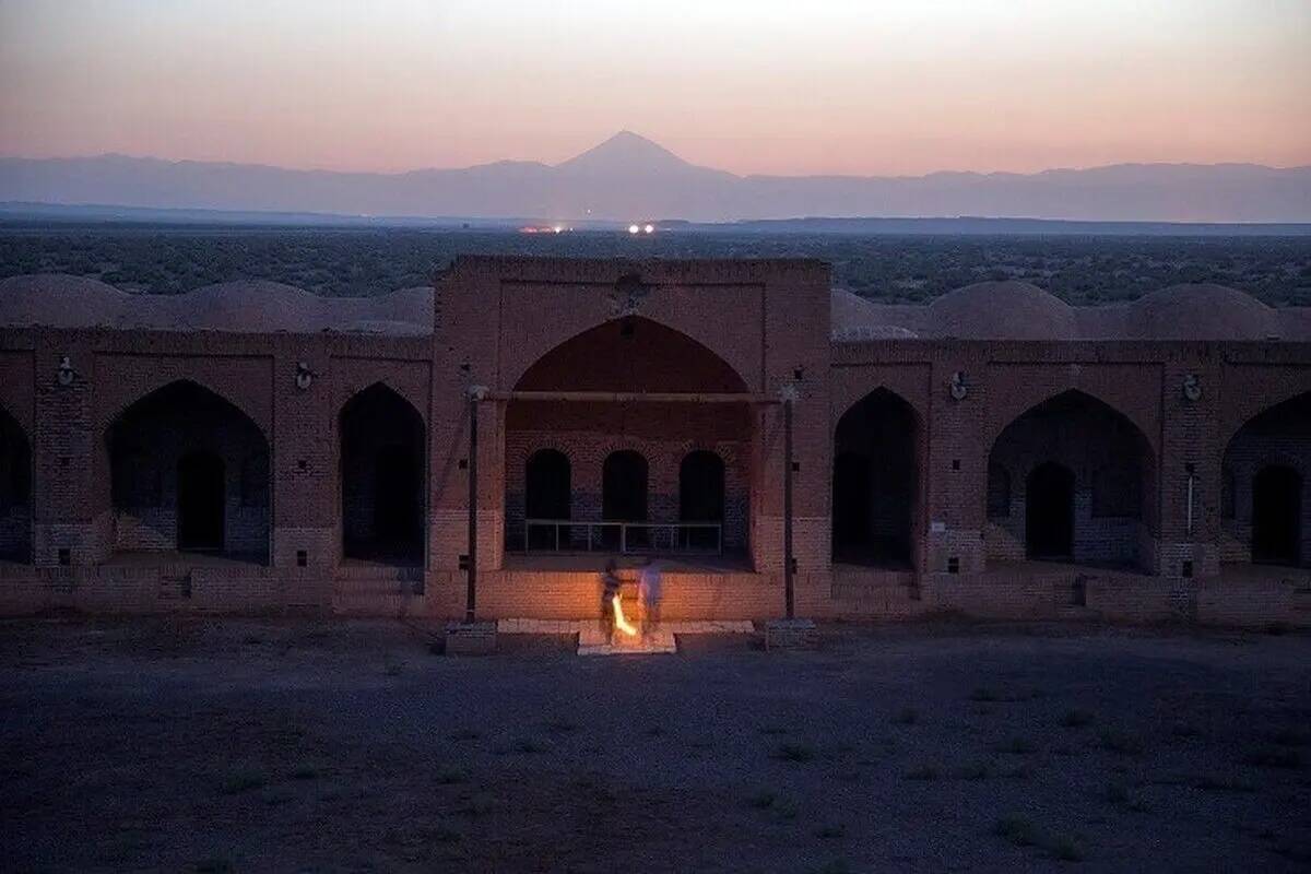 کاروانسرای دیرگچین پلمب شد
