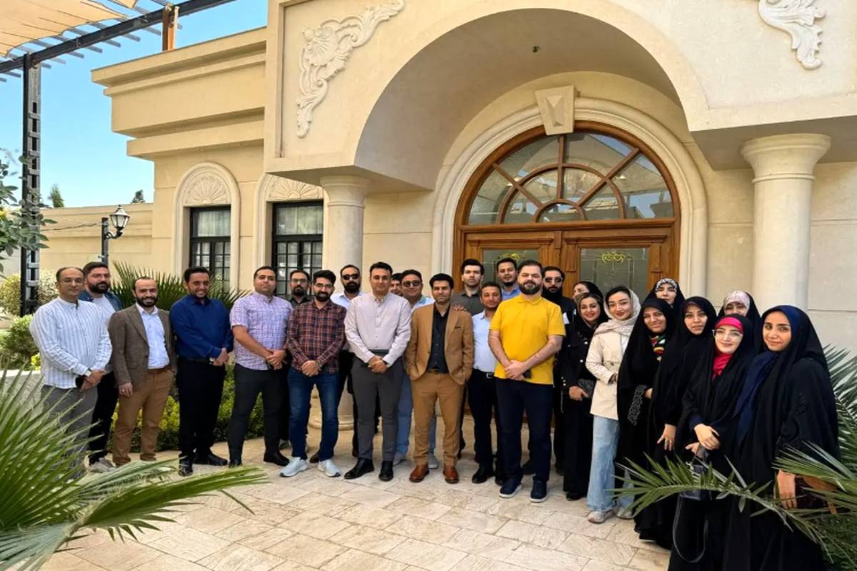 تجلیل از سجاد دادخواه، در ویژه‌برنامه «ستارگان خبرفوری»