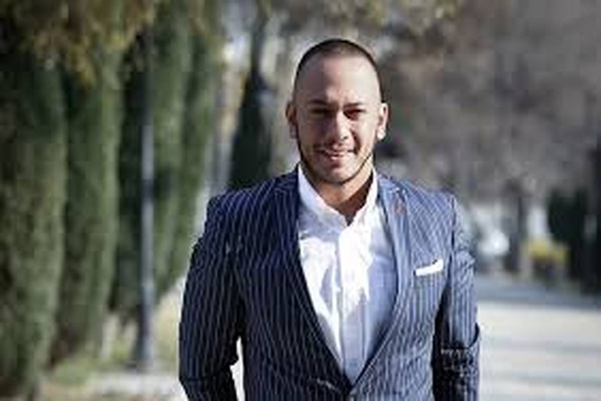 اجرای غرق گریه از اشوان