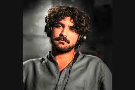 شب یلدا ۱۴۰۴: عرفان طهماسبی در بین کاکوهای شیرزای