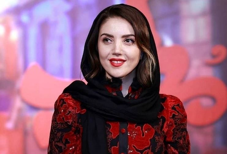 زندگی خصوصی و عکس های شخصی و بیوگرافی عایشه‌گل جوشکن