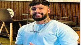 دانلود آهنگ جون میدم واسه قشنگیات قهر نکن نفسم بند میاد ساواش