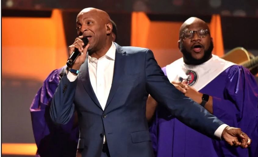 یک منحرف پیر و ناامید؛ اتهام جنسی ستاره موسیقی و کشیش مشهور