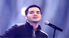 واکنش محسن یگانه از پاره شدنِ سیم گیتار وسط کنسرت