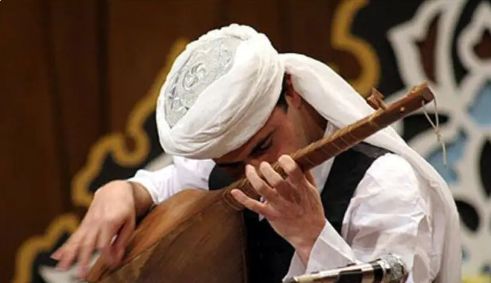 عرض ارادت موسیقی مقامی به «شاه خراسان»