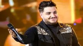 اجرای زنده کنسرت «طبیب ماهر» از آرون افشار