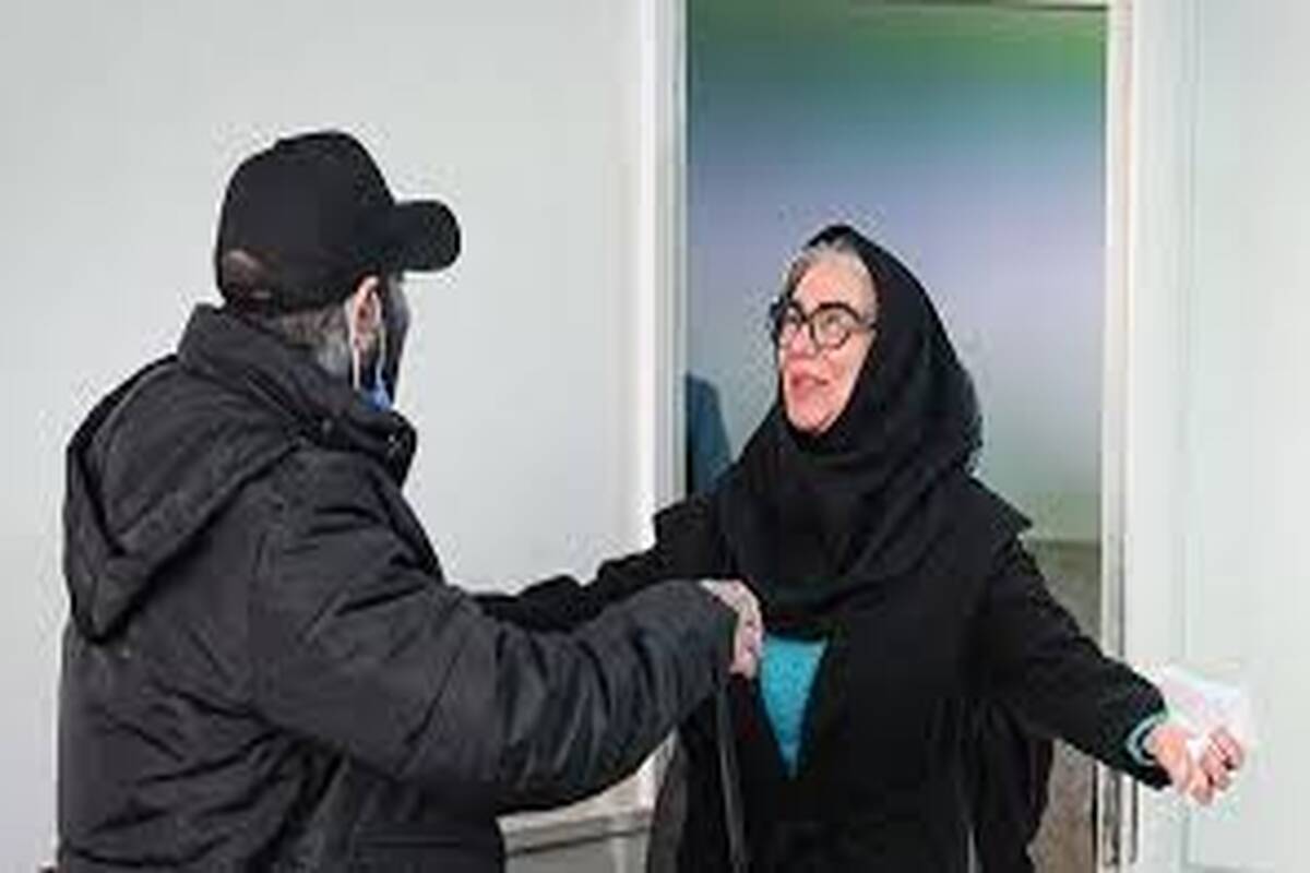 نذری دادن مادر امیر تتلو فریده واثق به نیت آزادی پسرش