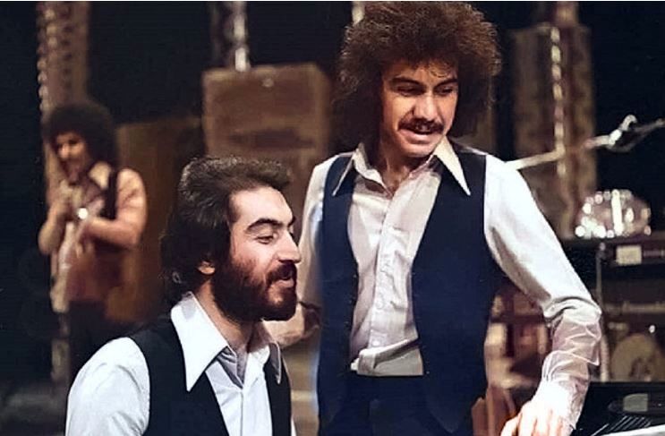 این مرد متولد شد تا به موسیقی ایران ریتم و رنگ بدهد