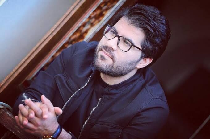 شام دونفره حامد همایون و مادرش