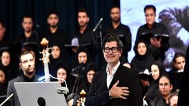 تماشای «آخرین دیدار» سالار عقیلی در شبکه دو؛ شنونده غزل‌های پیوسته سیار باشید