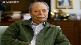 مولانا خوانی علی نصیریان در مراسم رونمایی از یک کتاب