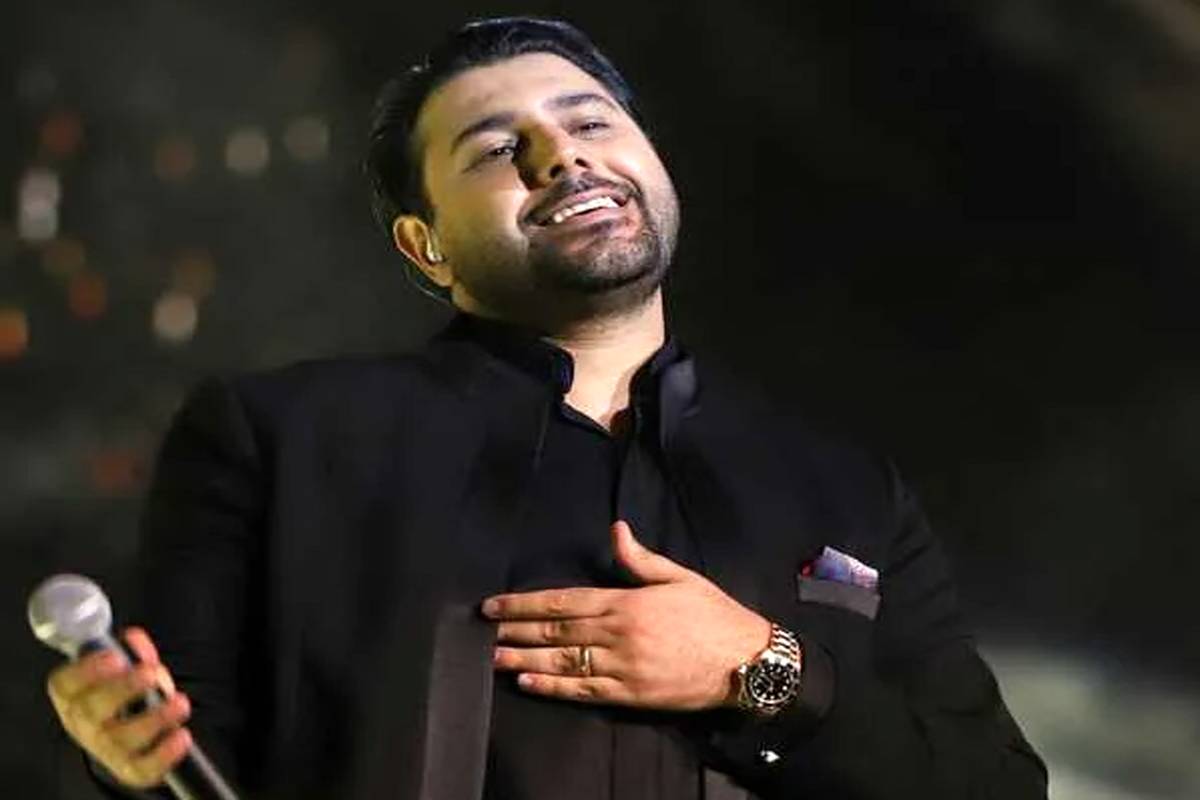 ترانه «این روزها» از احسان خواجه امیری