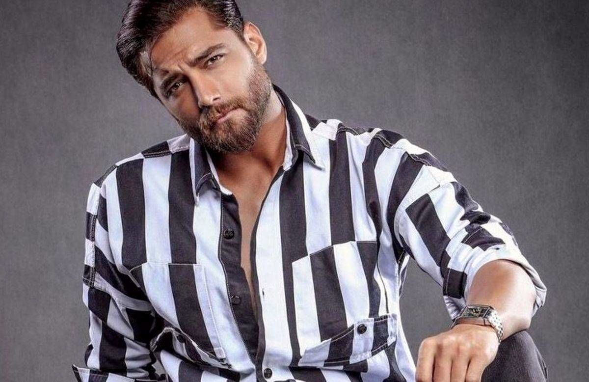 امیر مقاره: به حدی خانواده‌ام مذهبی است که ما در خانه تلویزیون نداریم و ....