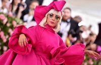 جنجال دوباره لیدی گاگا با لباس جدیدش