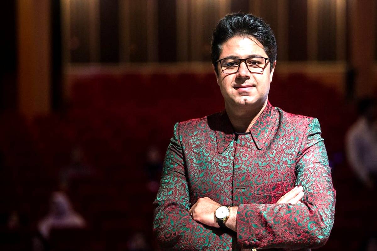موزیک ویدئوی «ماه بی تکرار من» از حجت اشرف زاده