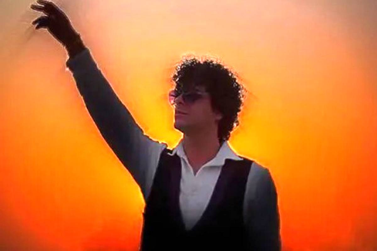 دانلود آهنگ بزن بارون نم نم و نم نم میخوام امشو عاشقش وابم ارسلان حمیدی